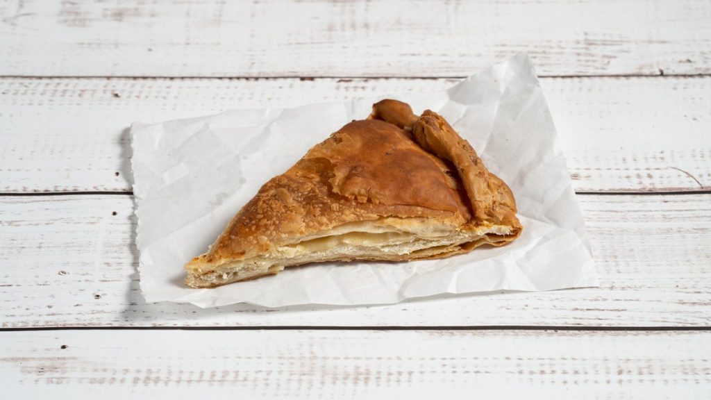 Τυρόπιτα σφολιάτα